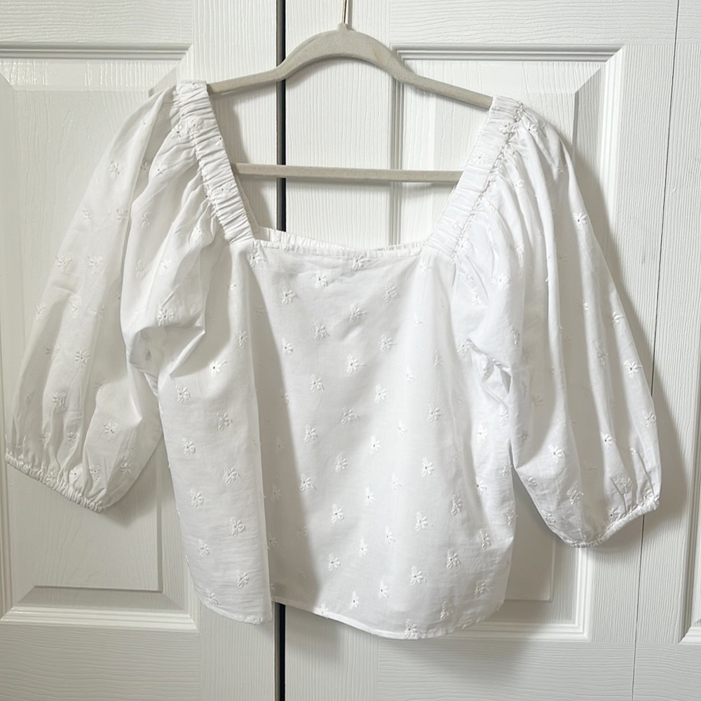 CHELSEA & THEODORE  square-neck eyelet embroidered white cotton top size XS
